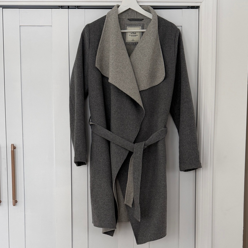 Abercrombie and Fitch Two tone Gray Wrap Coat size L